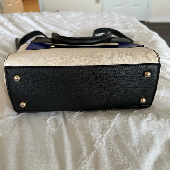 Vincci Colourblock Crossbody Bag - Picture 2 of 4